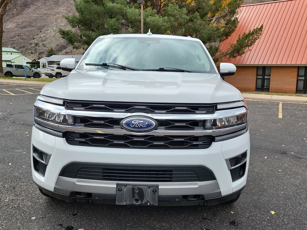Used 2022 Ford Expedition Max Limited image 5