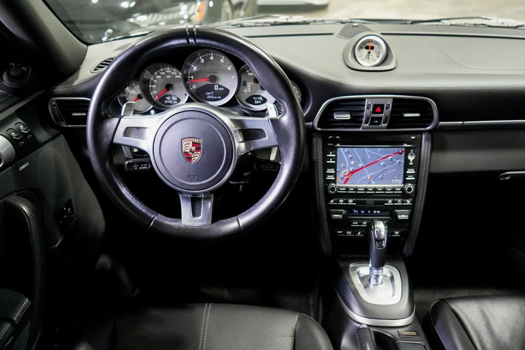 Used 2009 Porsche 911 Carrera S image 12