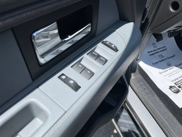 Used 2013 Ford F150 XLT w/ Luxury Equipment Group AWD/4WD image 12
