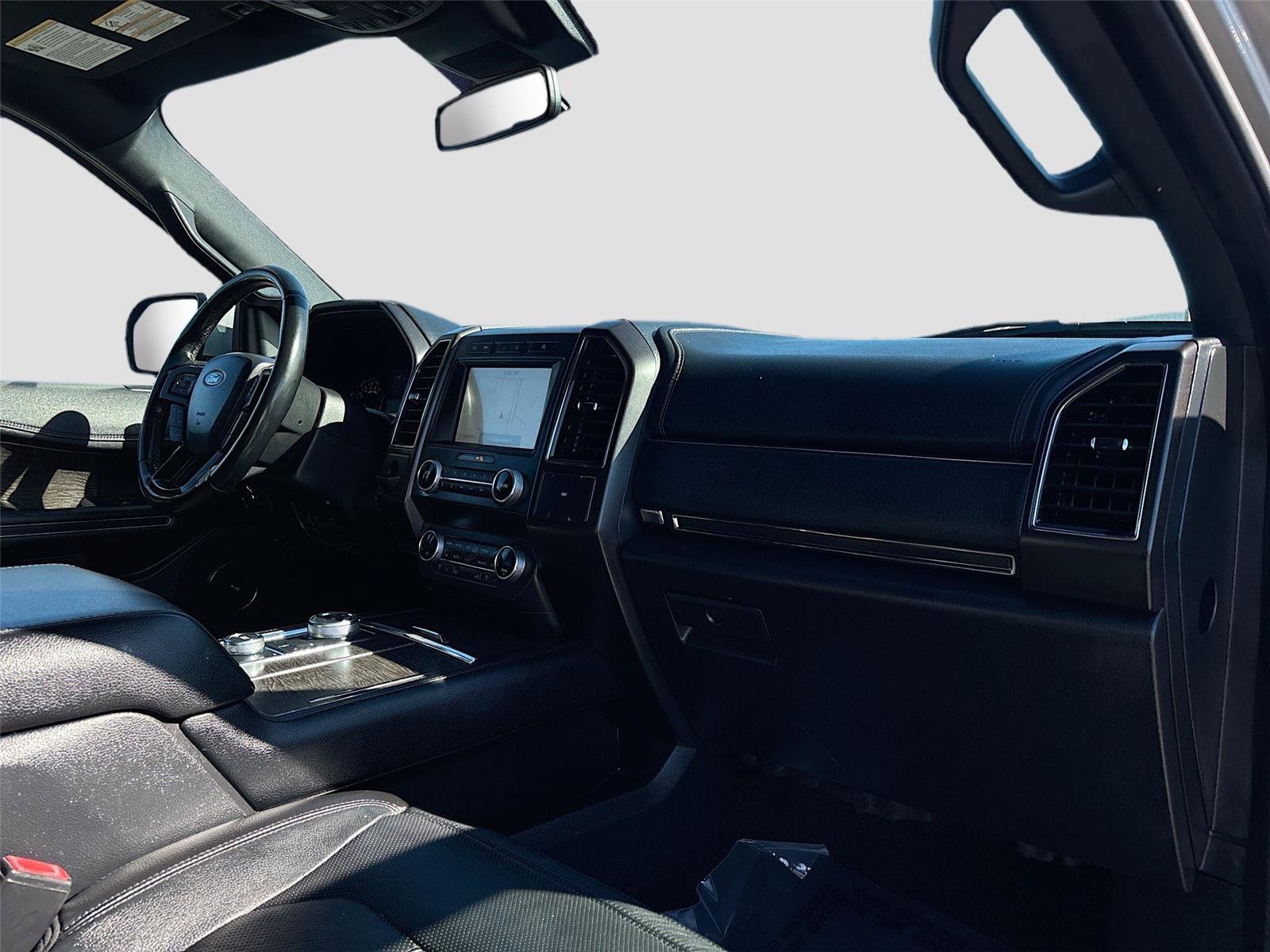 Used 2020 Ford Expedition Limited image 35