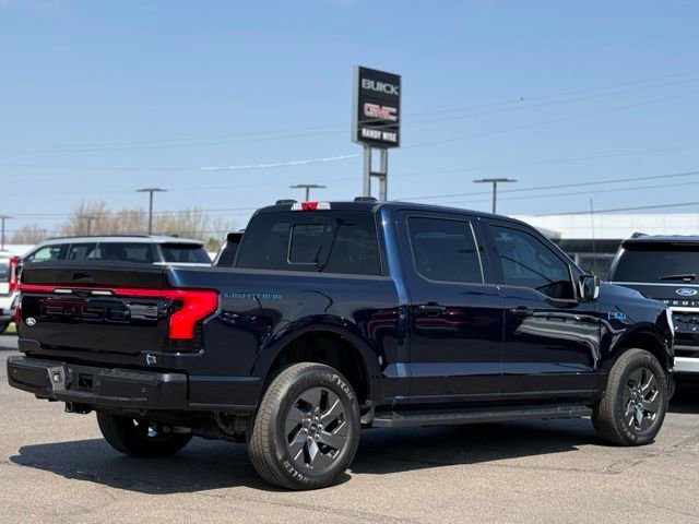 Used 2025 Ford F150 Lightning Lariat AWD/4WD image 45