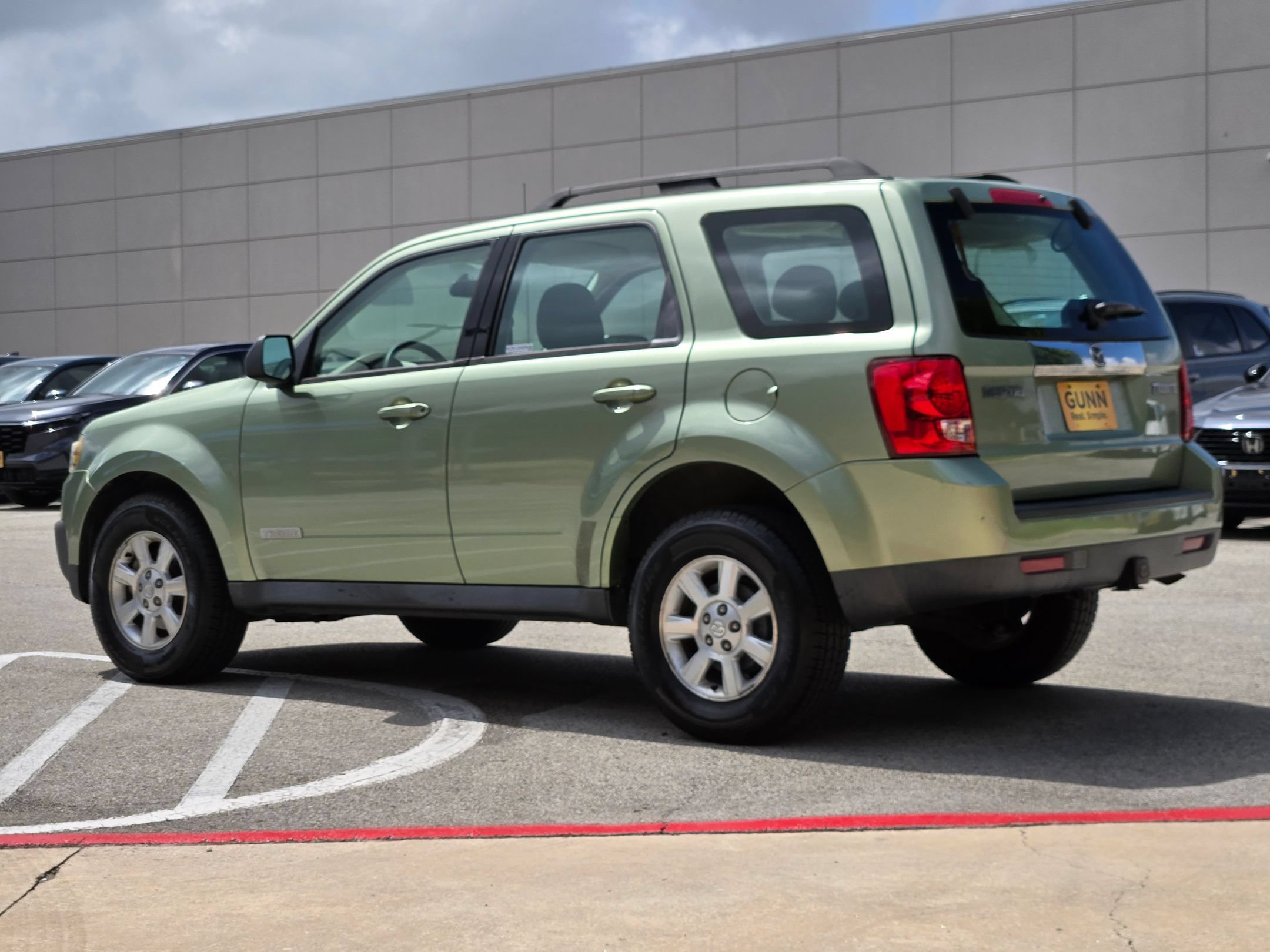 Used 2008 MAZDA Tribute s w/ Towing Pkg FWD image 5