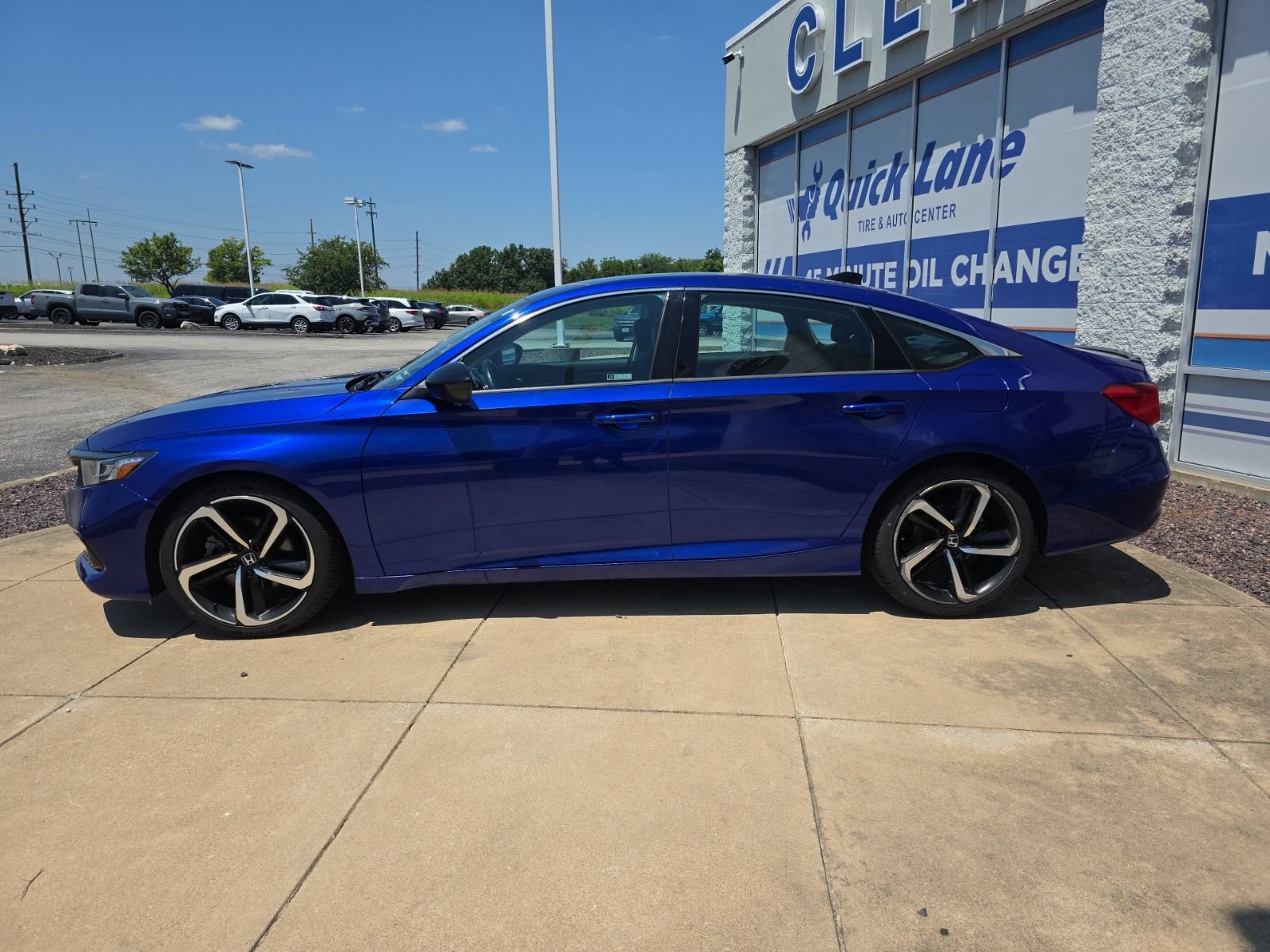 Used 2022 Honda Accord Sport Special Edition image 4