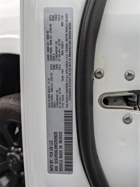 Certified 2021 RAM 2500 Laramie w/ Night Edition image 34