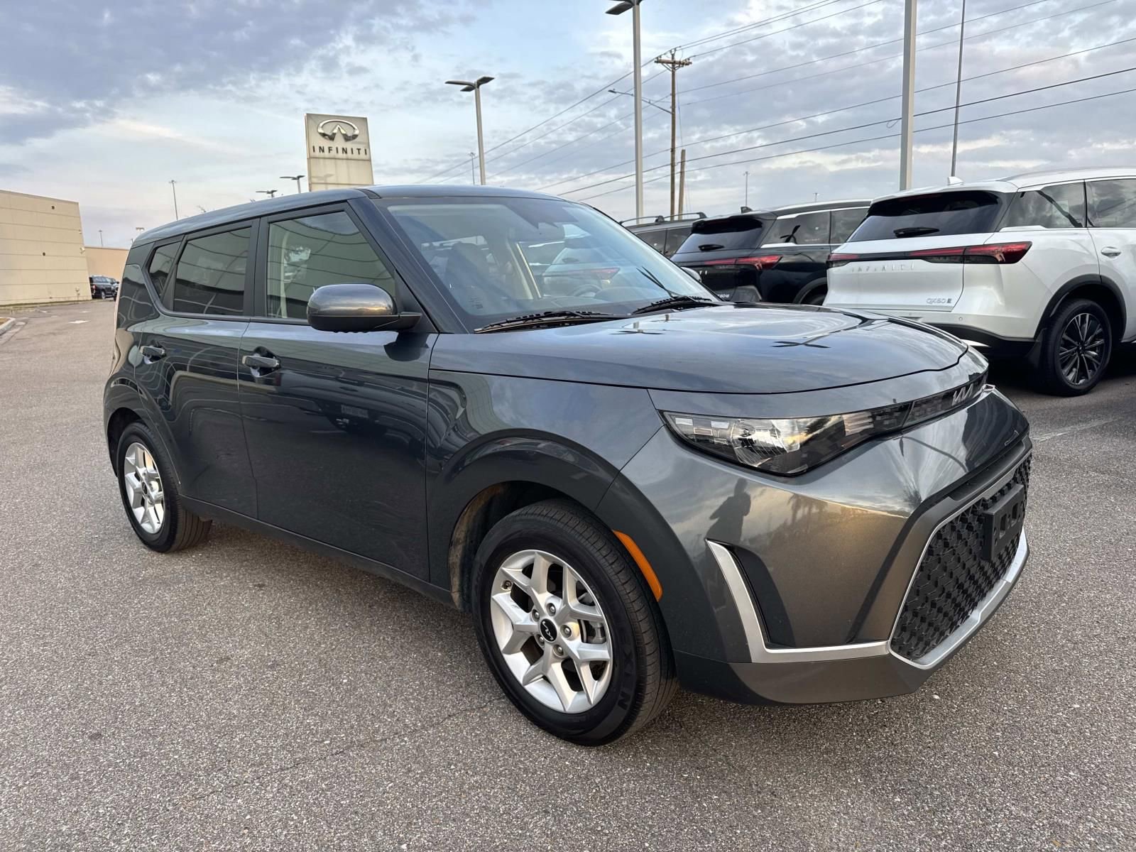 Used 2024 Kia Soul LX w/ Option Group 015 image 3