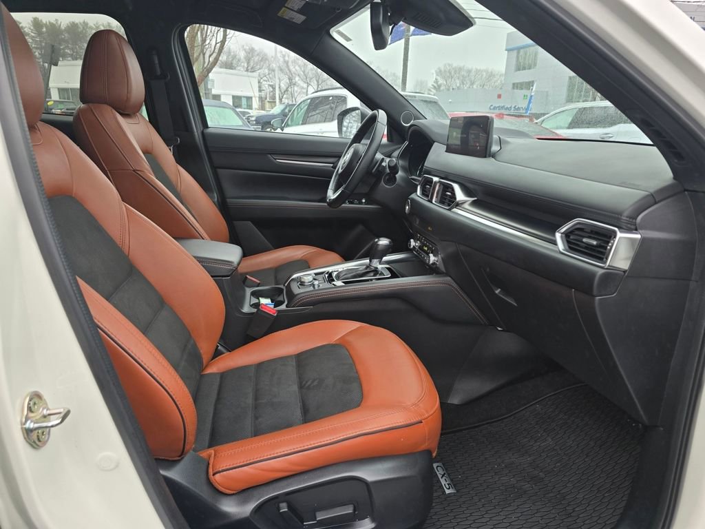 Used 2024 MAZDA CX-5 Carbon Edition AWD/4WD image 12