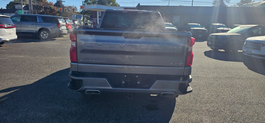 Used 2022 Chevrolet Silverado 1500 RST w/ Z71 Off-Road Package AWD/4WD image 7