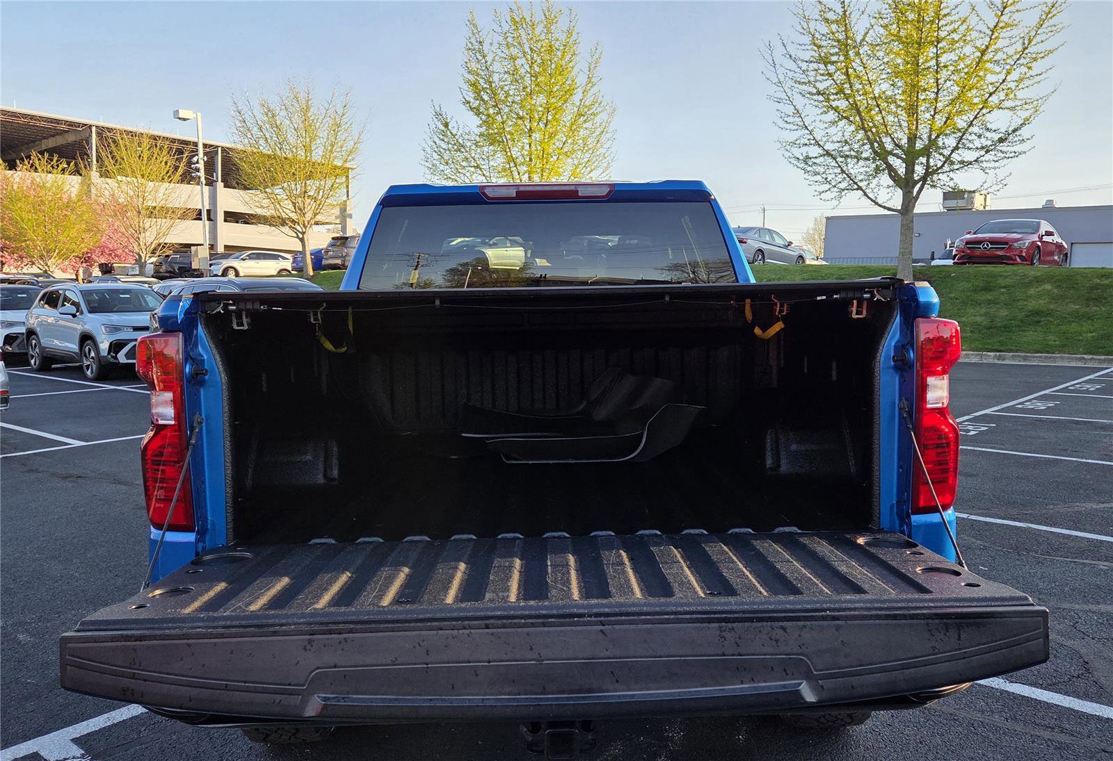 Used 2022 Chevrolet Silverado 1500 Custom Trail Boss AWD/4WD image 5
