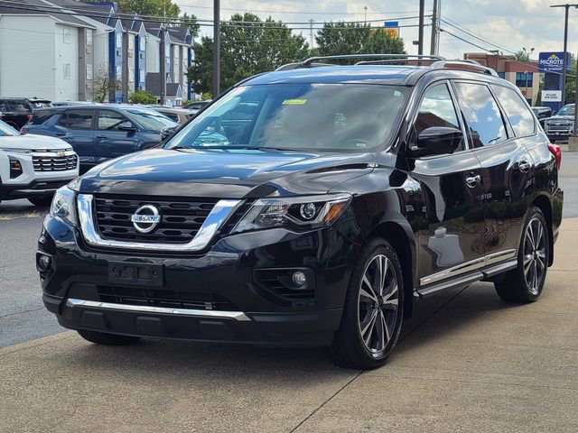 Used 2020 Nissan Pathfinder Platinum image 10