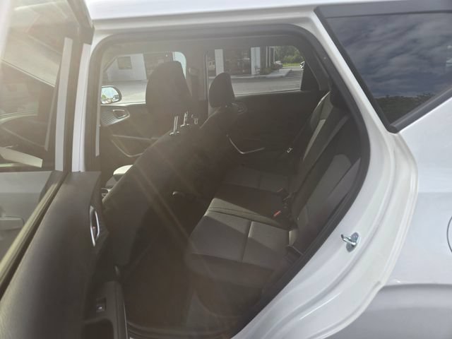 Used 2025 Kia Soul LX FWD image 18