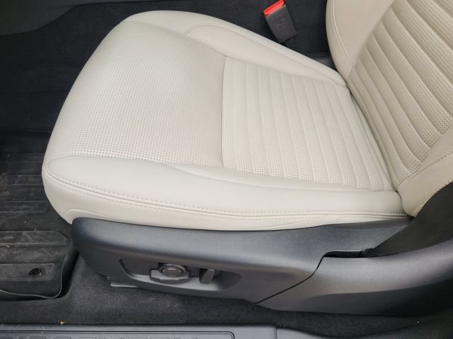 Used 2025 Land Rover Discovery Sport S AWD/4WD image 23