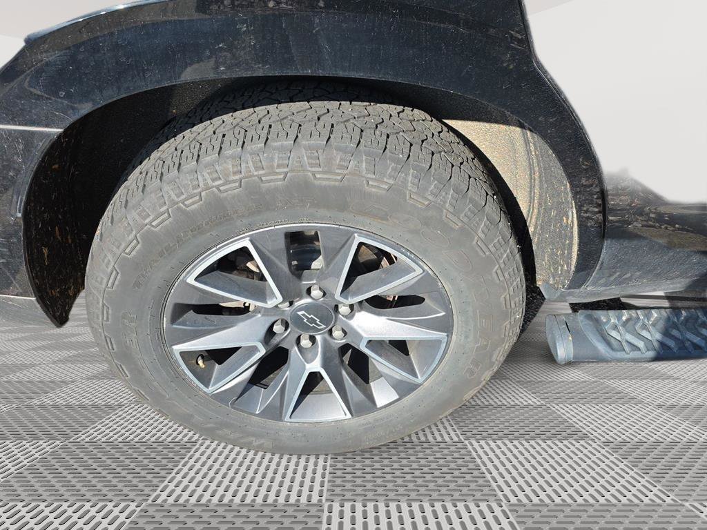 Used 2021 Chevrolet Tahoe Z71 image 17