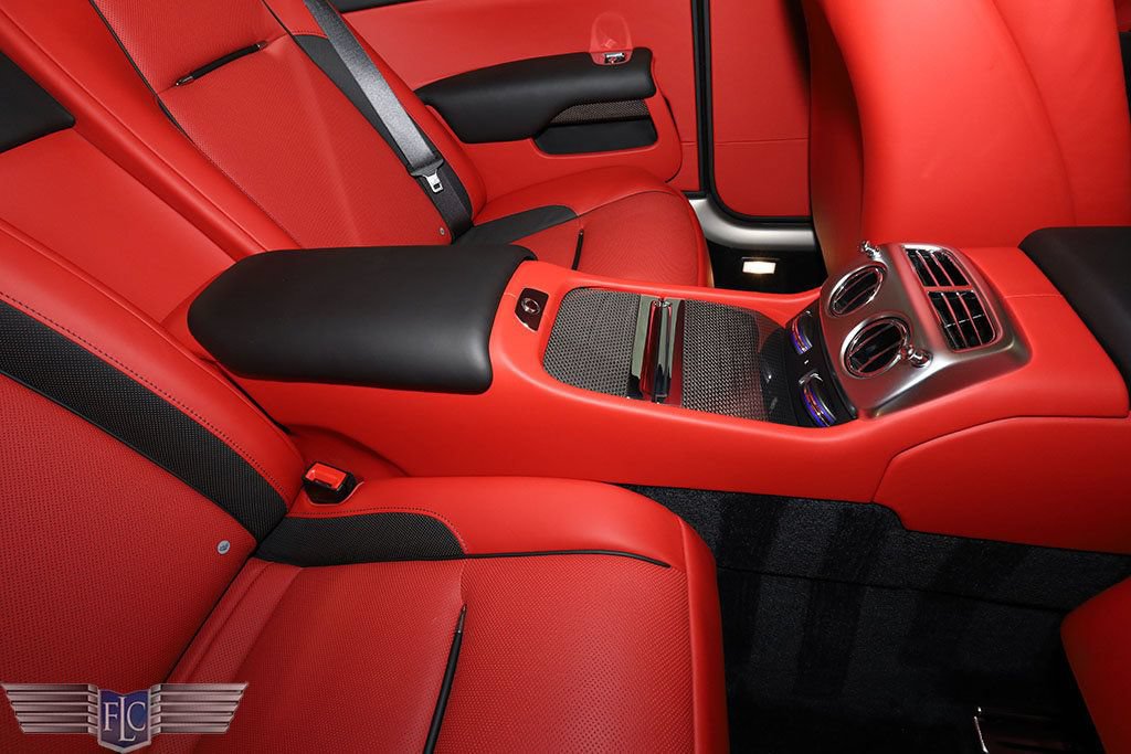 Used 2019 Rolls-Royce Wraith RWD image 23