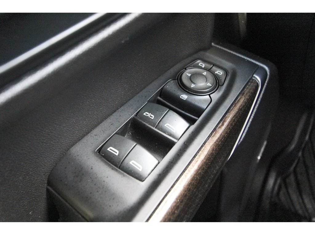 Used 2022 Chevrolet Silverado 1500 LT Trail Boss w/ Convenience Package II AWD/4WD image 21