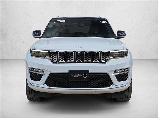 Used 2025 Jeep Grand Cherokee Summit AWD/4WD image 2
