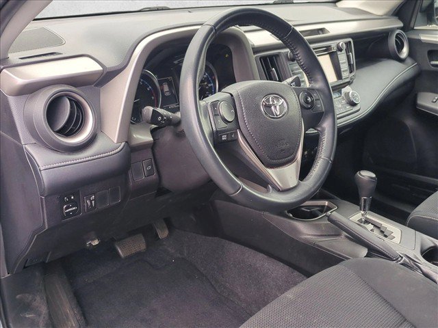 Used 2016 Toyota RAV4 XLE FWD image 9