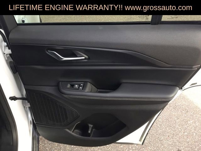 Used 2025 Jeep Grand Cherokee Altitude AWD/4WD image 13