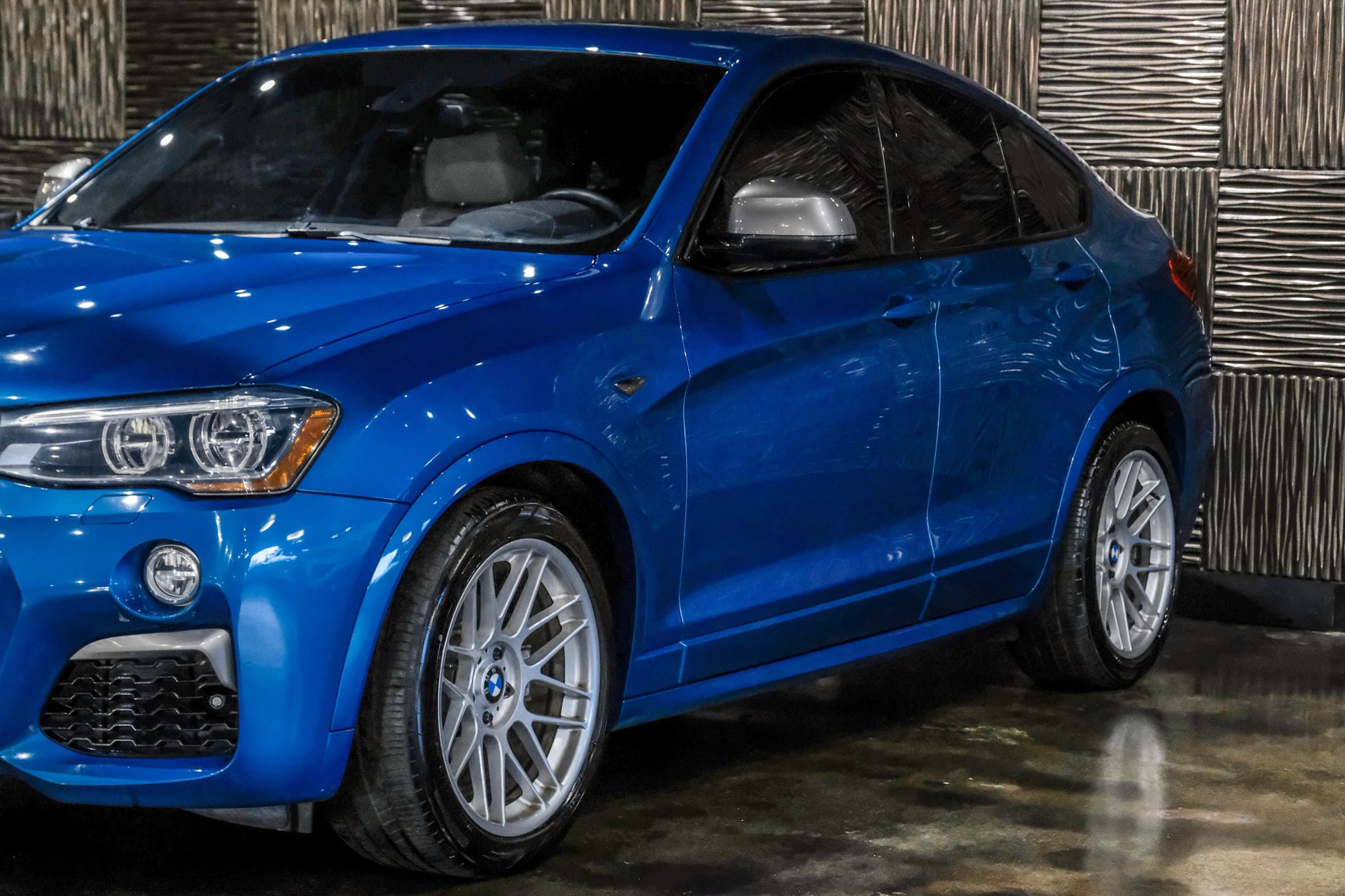 Used 2017 BMW X4 M40i AWD/4WD image 11