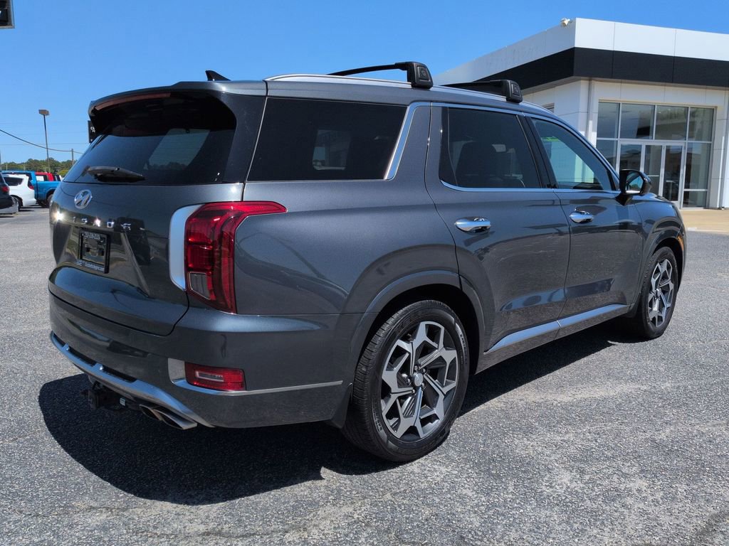 Used 2022 Hyundai Palisade Calligraphy w/ Winter Package FWD image 3