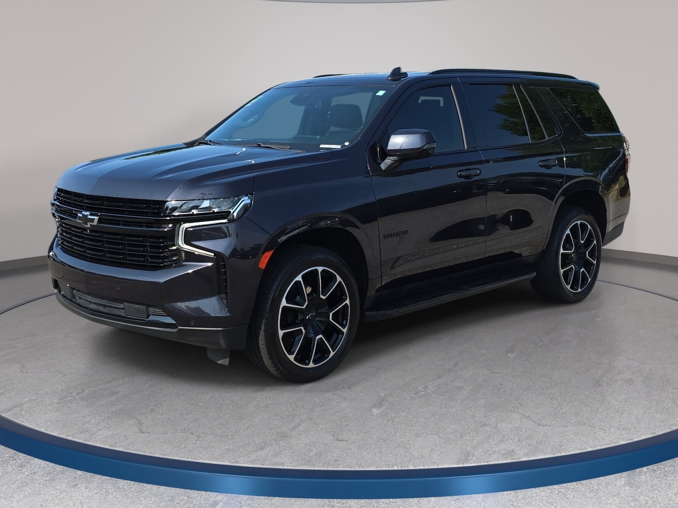 Used 2024 Chevrolet Tahoe RST w/ Luxury Package AWD/4WD image 1