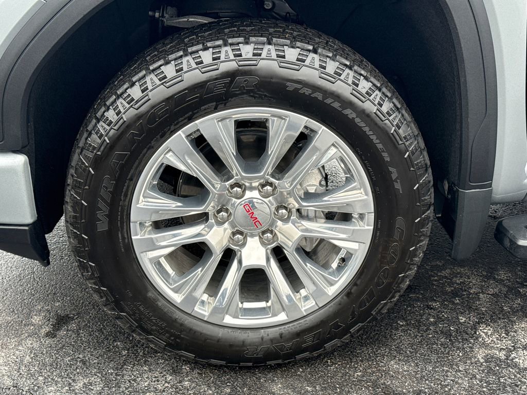 Certified 2026 GMC Sierra 1500 Denali image 11