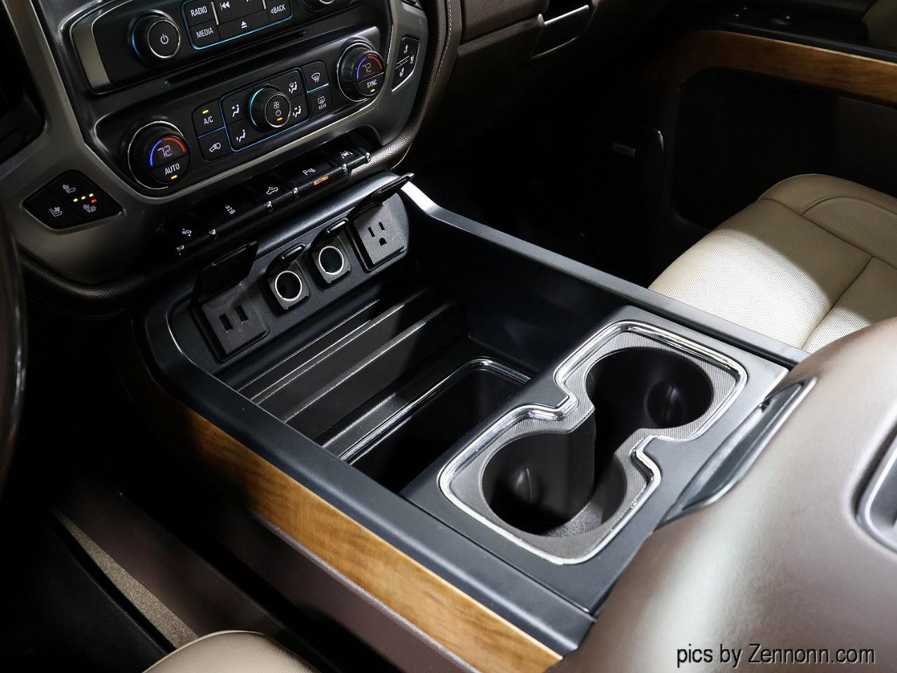 Used 2017 Chevrolet Silverado 1500 LTZ w/ LTZ Plus Package image 21