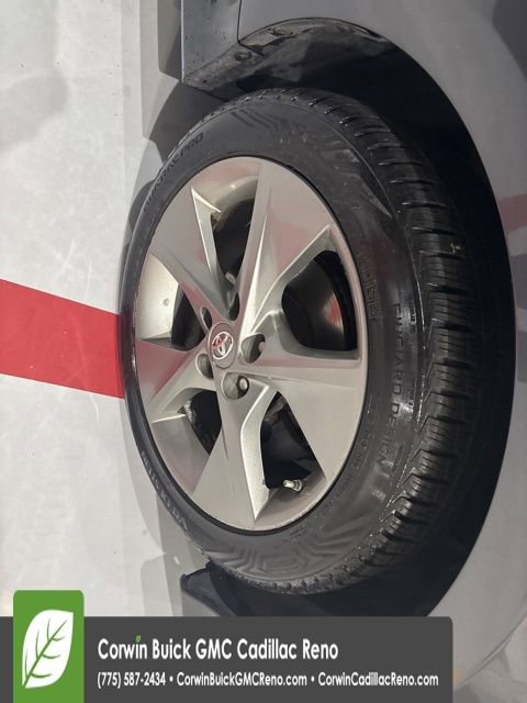 Used 2014 Toyota Camry SE w/ Moonroof Package image 34