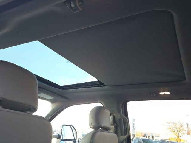 Used 2017 Ford F250 XLT w/ XLT Premium Package image 17