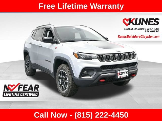 Used 2025 Jeep Compass Trailhawk
