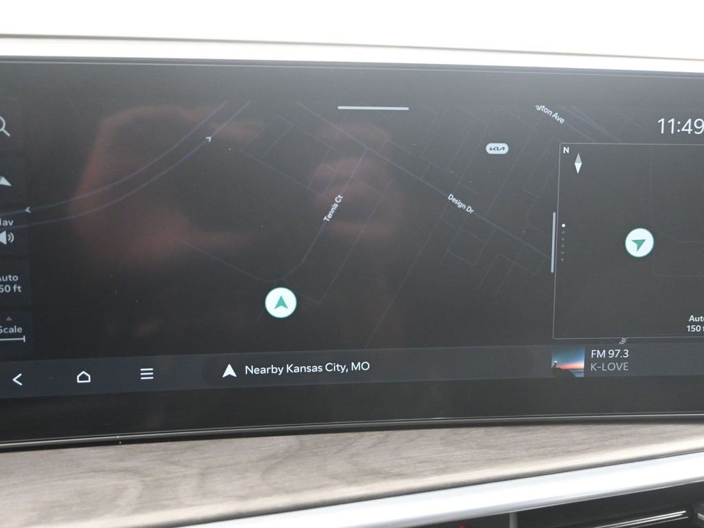 Certified 2025 Kia Sorento SX Prestige image 18