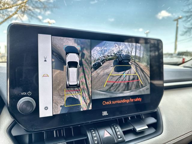 Used 2023 Toyota RAV4 Limited image 26