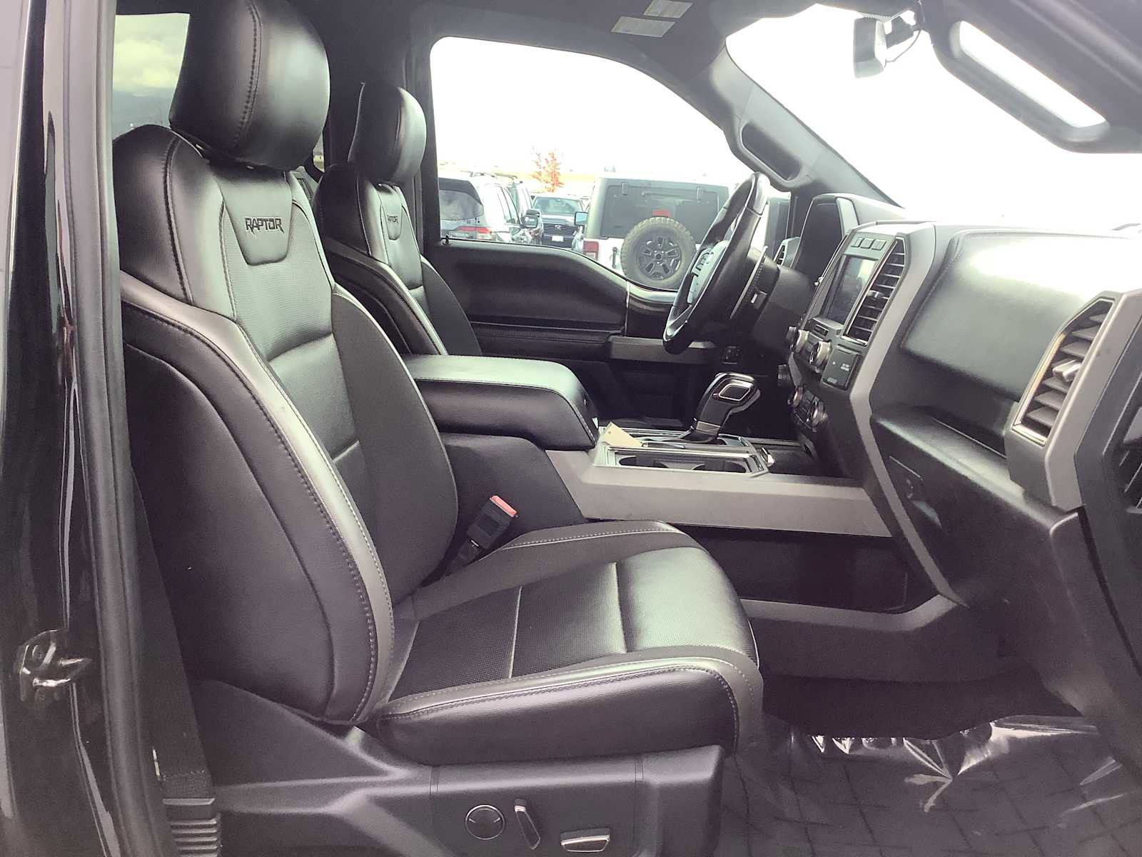 Used 2020 Ford F150 Raptor w/ Equipment Group 802A Luxury image 15