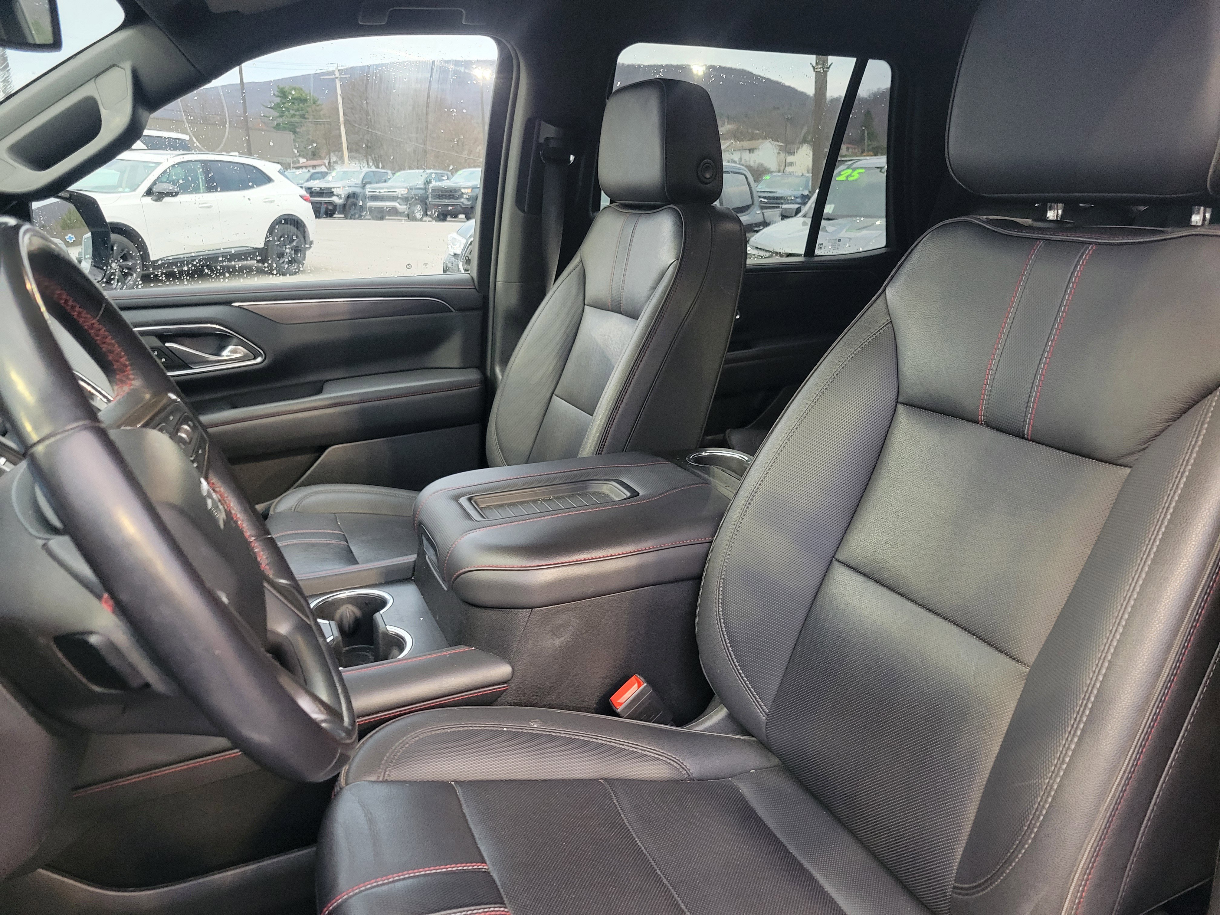 Used 2023 Chevrolet Tahoe RST AWD/4WD image 7