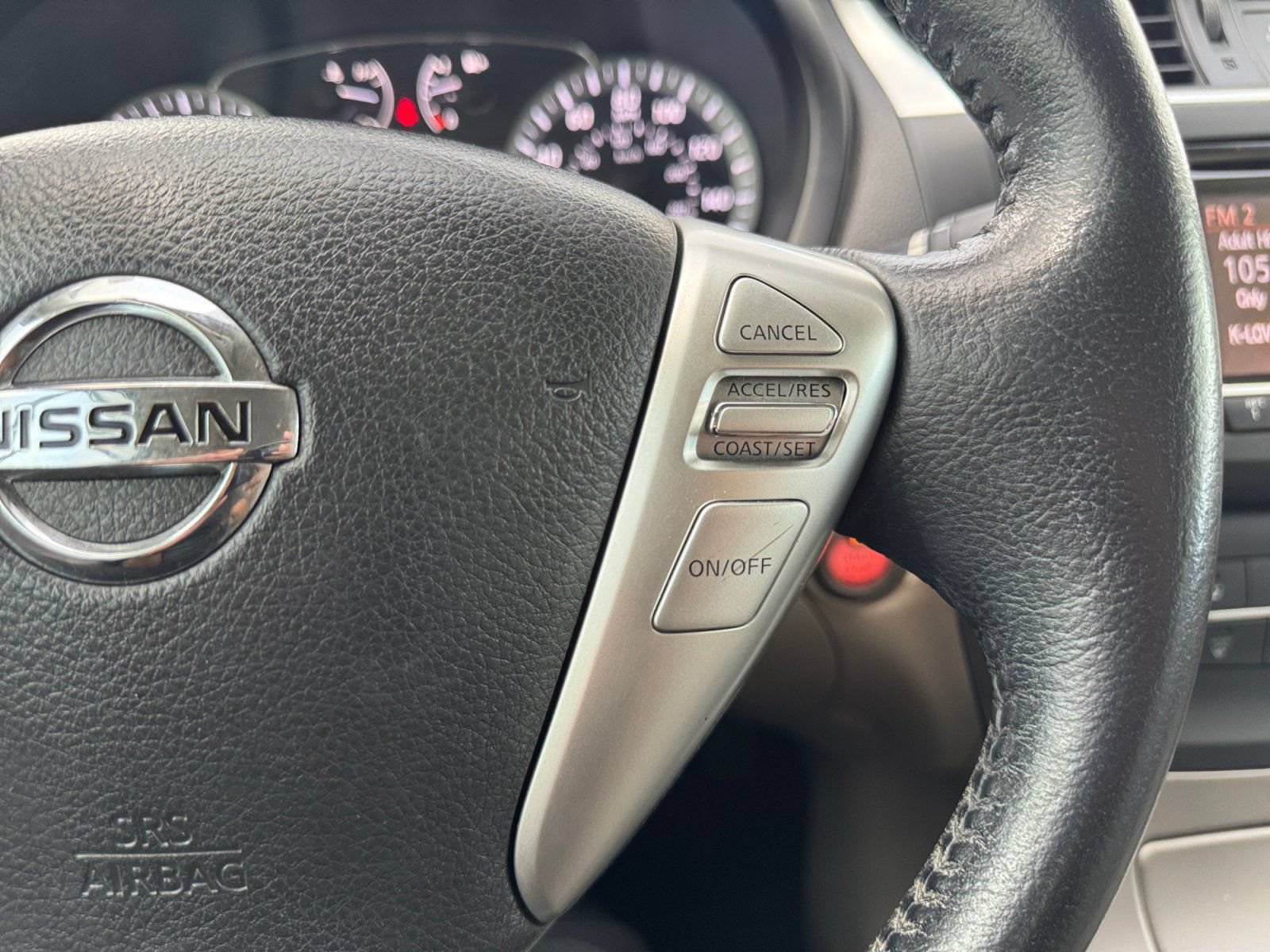 Used 2015 Nissan Sentra SV FWD image 21
