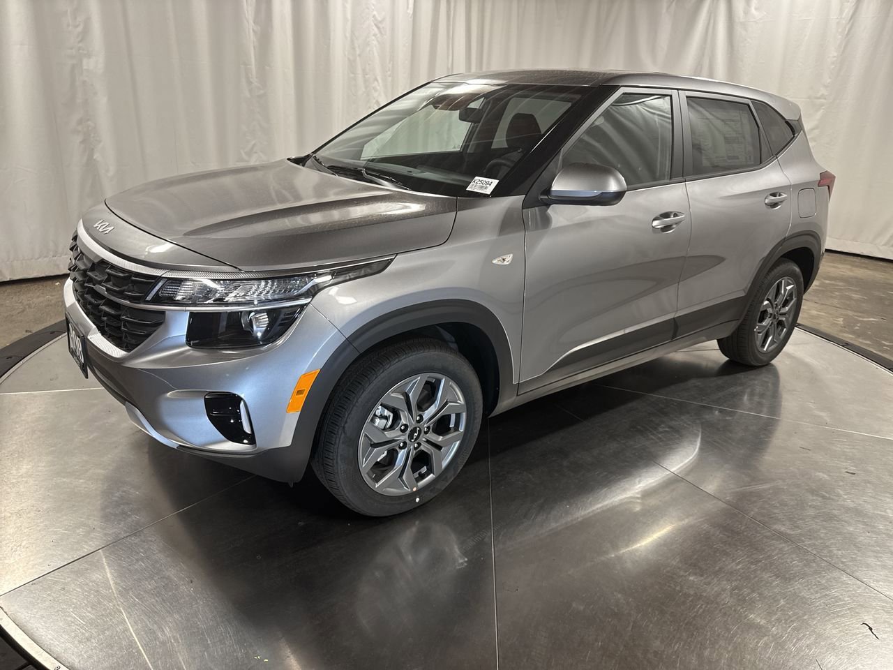 New 2026 Kia Seltos LX