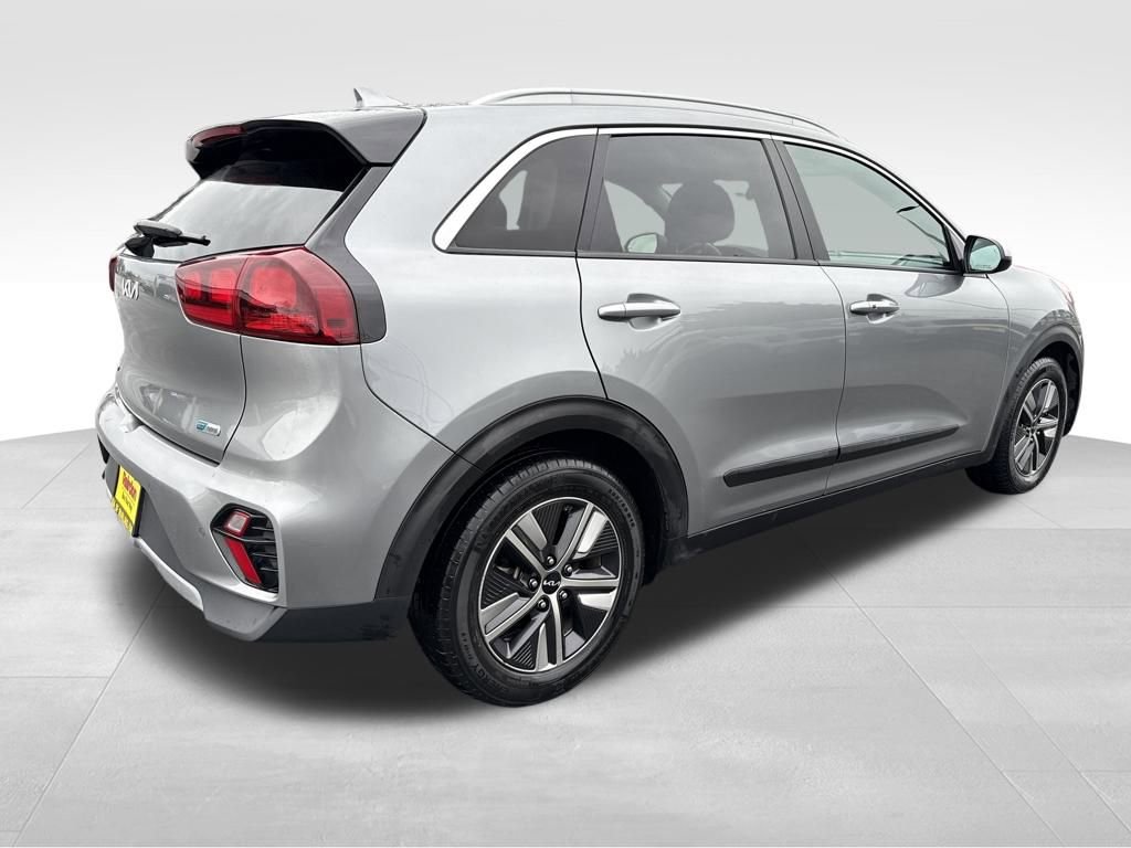 Certified 2022 Kia Niro LXS image 8