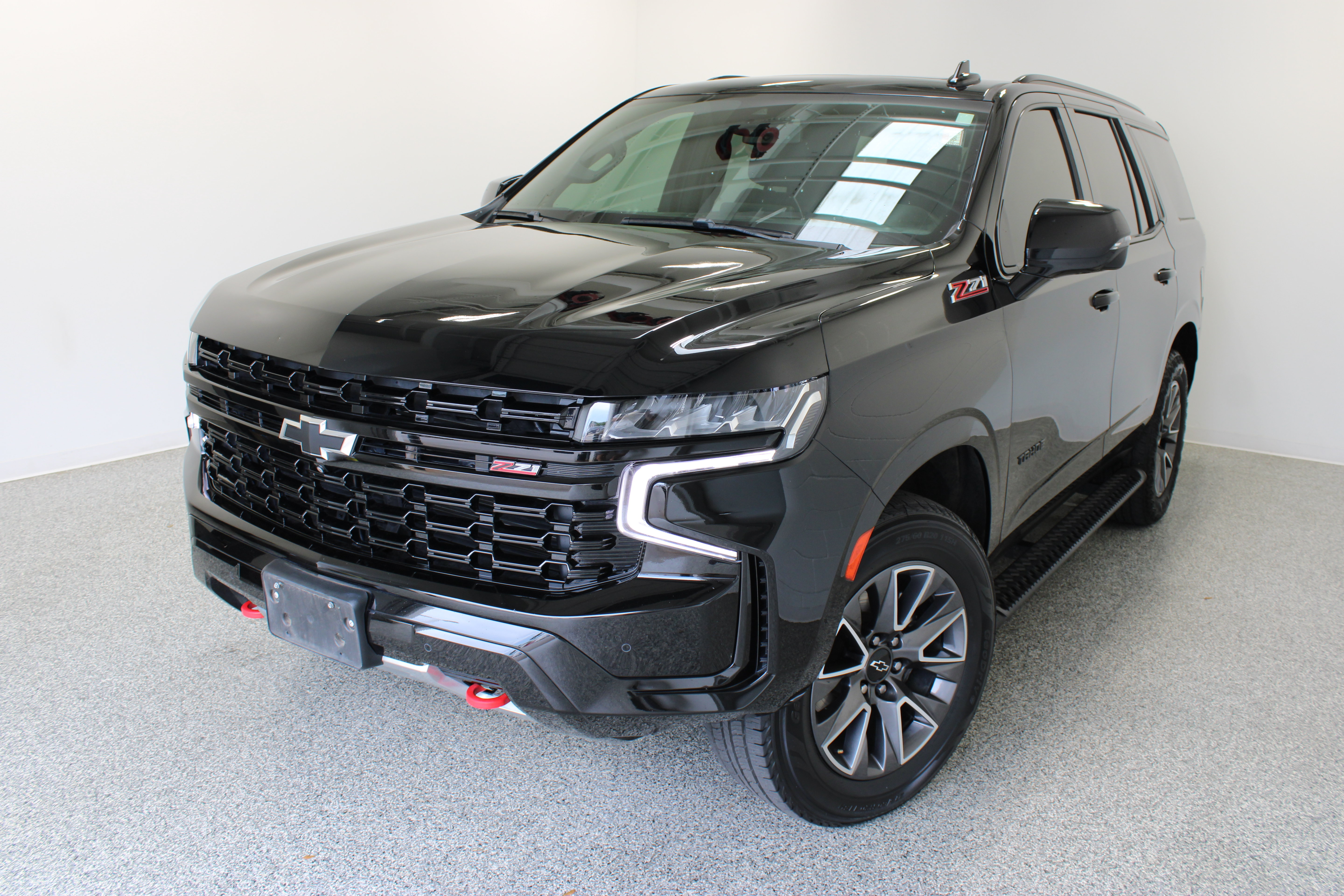 Used 2023 Chevrolet Tahoe Z71 w/ Z71 Off-Road Package AWD/4WD image 2