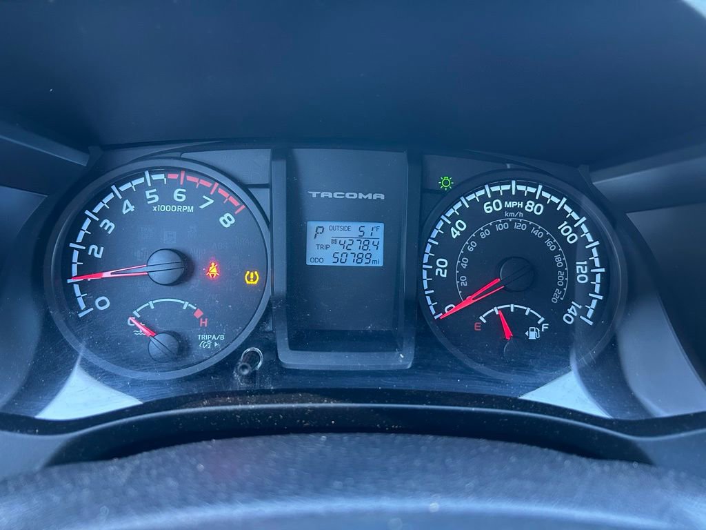 Used 2016 Toyota Tacoma SR image 21