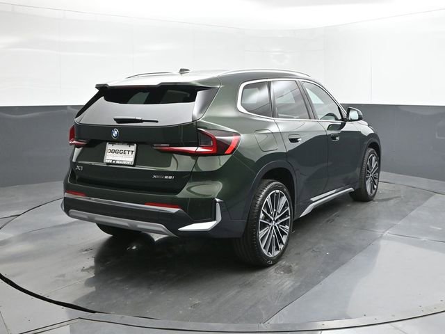 New 2025 BMW X1 xDrive28i w/ Premium Package image 11