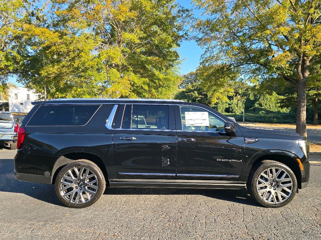 New 2026 GMC Yukon XL Denali Ultimate image 2
