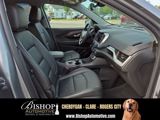 Used 2024 GMC Terrain SLT AWD/4WD image 22