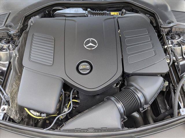 New 2025 Mercedes-Benz C 300 Sedan image 16