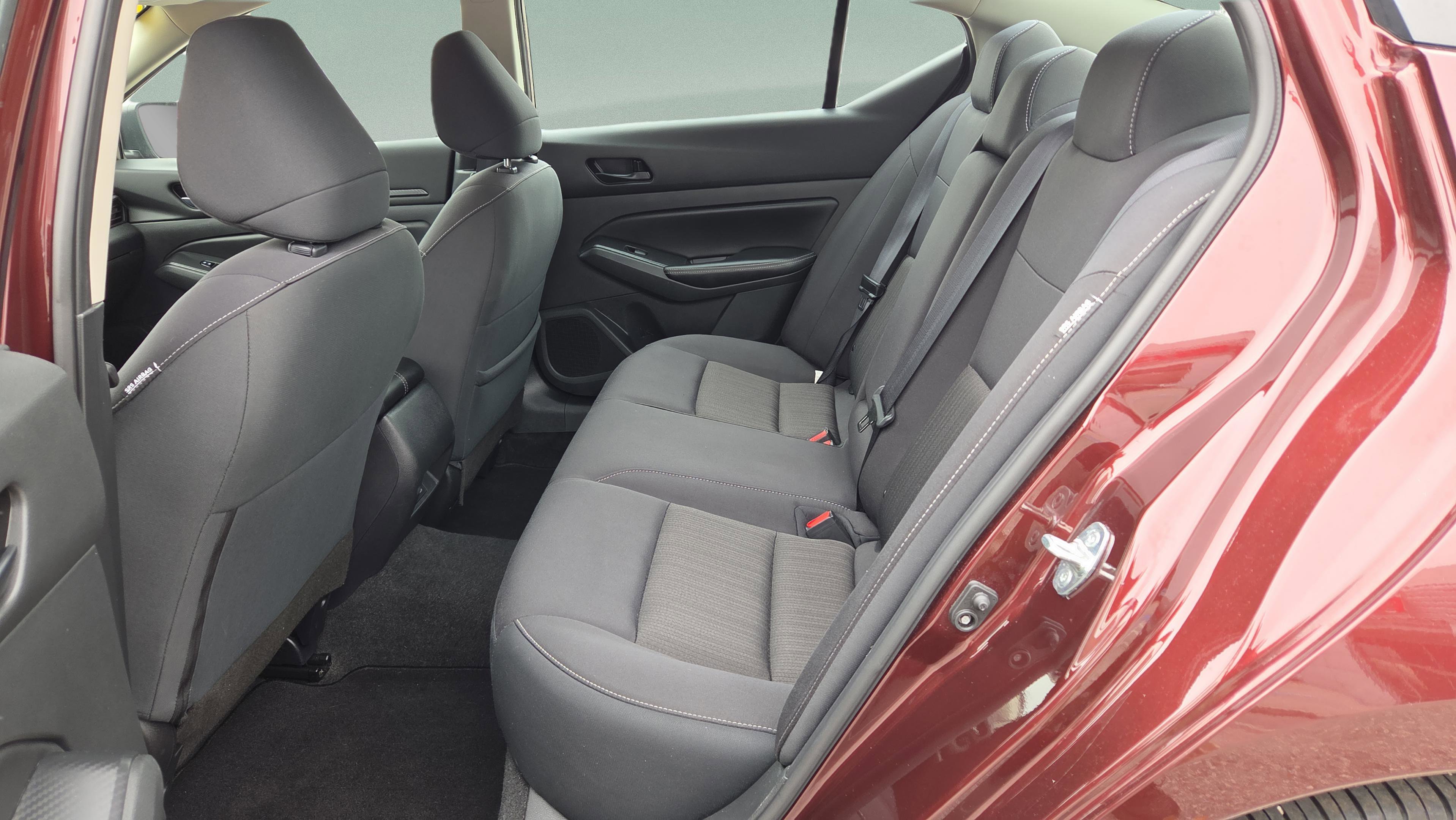 Used 2024 Nissan Altima 2.5 SV image 21