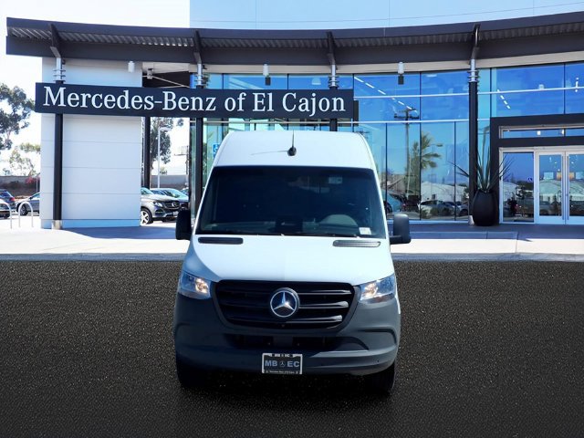 New 2025 Mercedes-Benz eSprinter 170 Cargo image 2