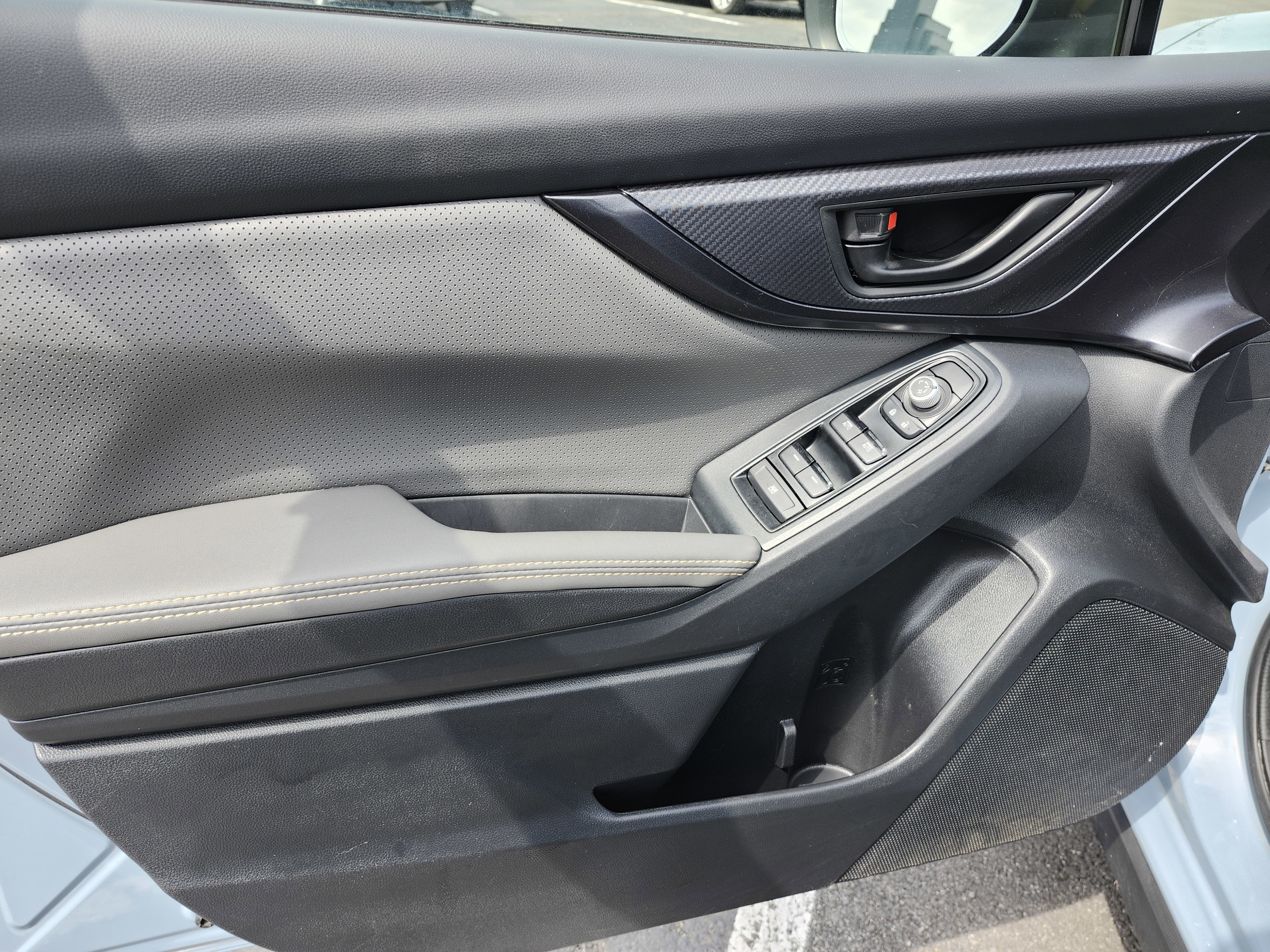 Used 2021 Subaru Crosstrek 2.5i Sport w/ Moonroof Package image 26