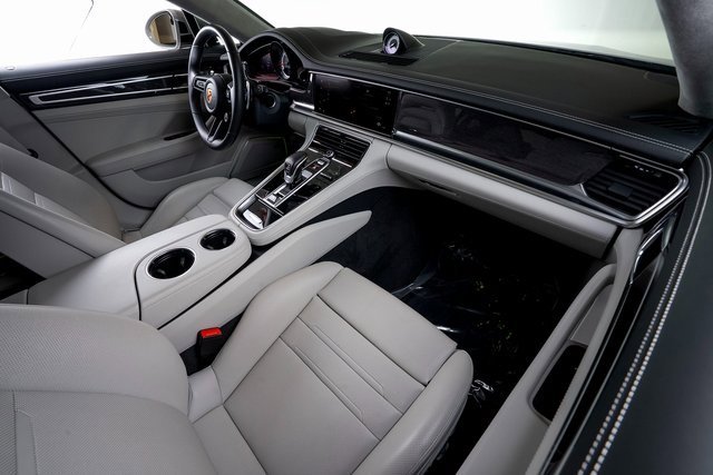 Used 2023 Porsche Panamera Turbo S image 53