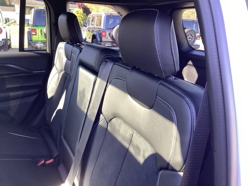 New 2025 Jeep Grand Cherokee 4WD image 19