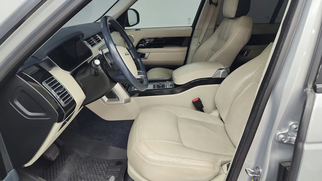 Used 2019 Land Rover Range Rover Supercharged AWD/4WD image 13