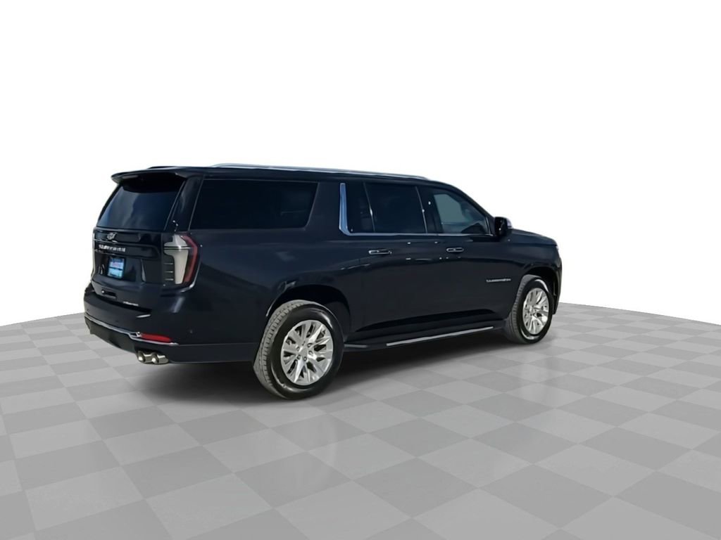 Certified 2025 Chevrolet Suburban Premier image 8