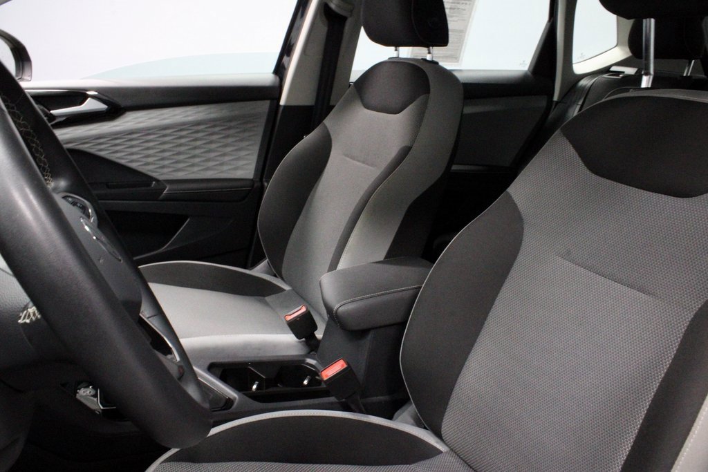 Used 2024 Volkswagen Taos S image 24